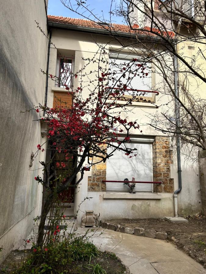 Studio 21M2 Equipe Et Meuble Centre Ville Massy 马西 外观 照片